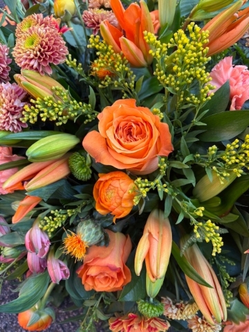 Double Ended Spray Yellow and  orange